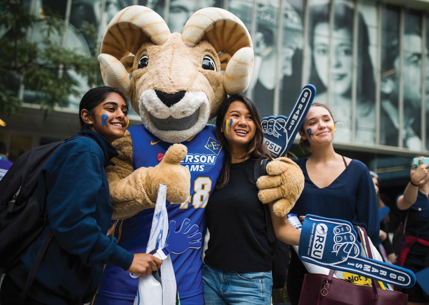 Information on courses; rankings & fees for Ryerson University